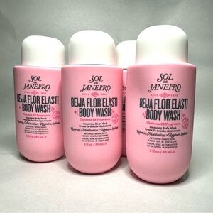 Sol de Janeiro Pink Beija Flor Body Wash